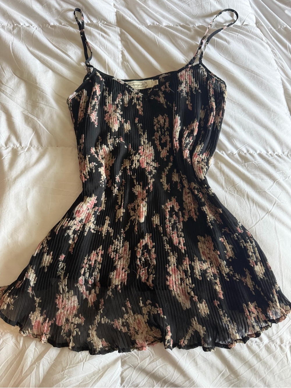 PLENTY Pleated Floral Lettuce Hem Camisole Blouse